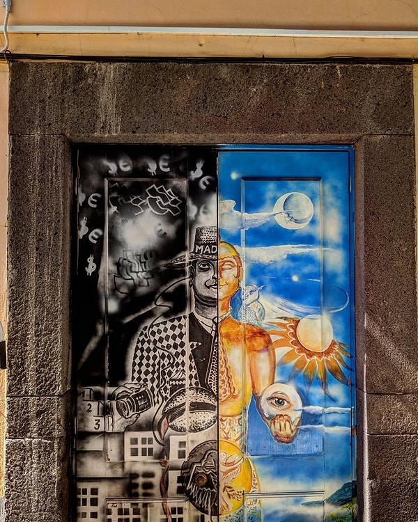 2. Летом эта страна является одним из самых популярных туристических направлений.