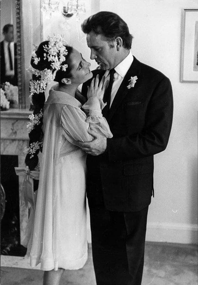 16. Elizabeth Taylor ve Richard Burton, 1964
