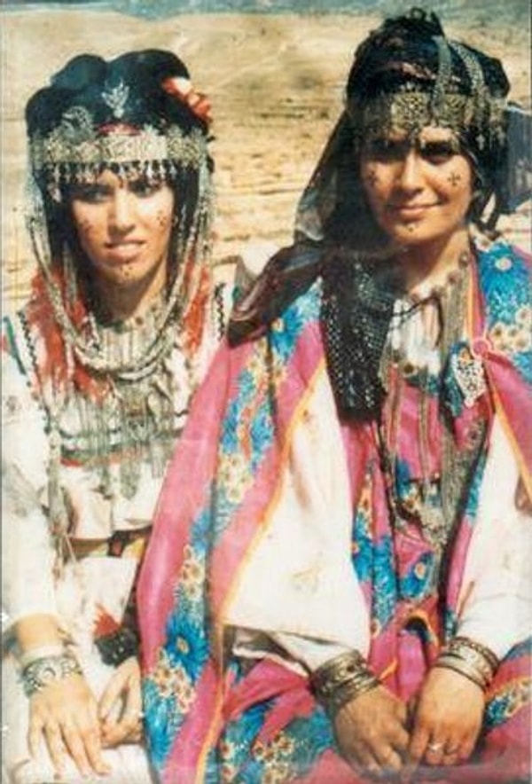 4. Историки расходятся во мнении относительно заселения берберами земель Африки.