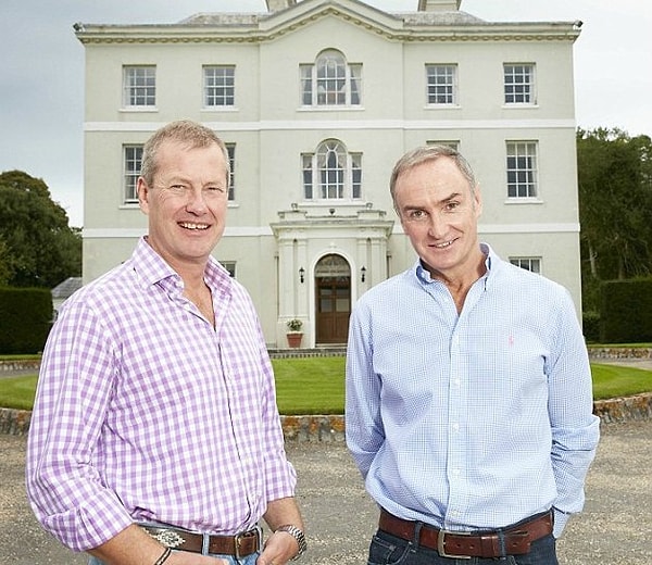 3. Лорд Ивар сделал предложение возлюбленному, потому что знал, как много это значит для него.