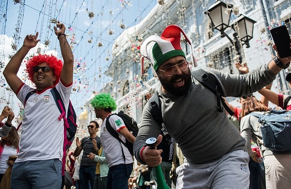 5. Откуда эти веселые ребята?