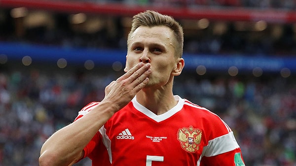 1. Начнем с самого простого. С каким счетом Россия победила Саудовскую Аравию?