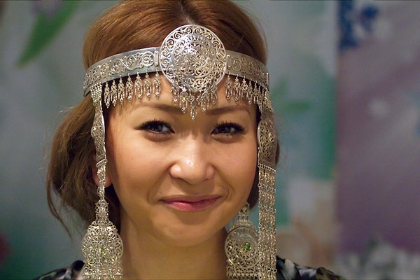 26. Якутка в национальном убранстве