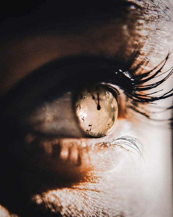 7. Наблюдая за тем, как уходит время.