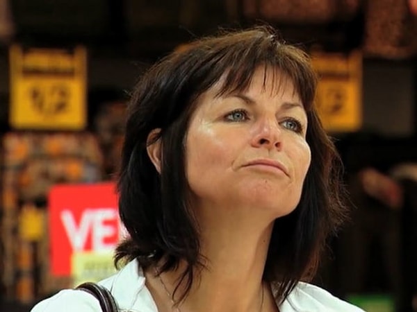 10. А эта женщина?