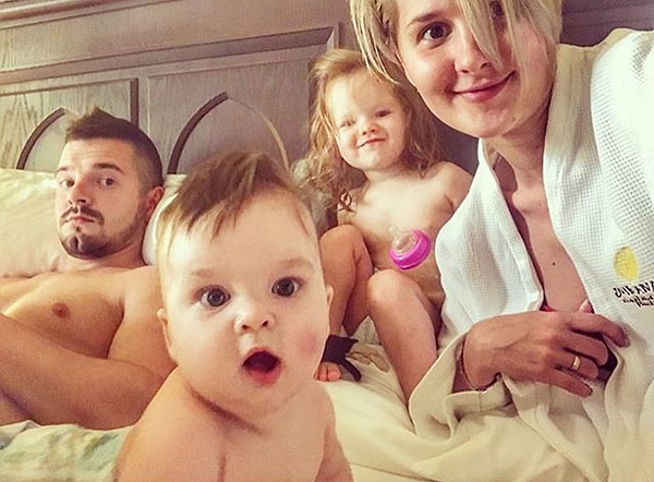 11. А вот так семейство выглядит в реальной жизни