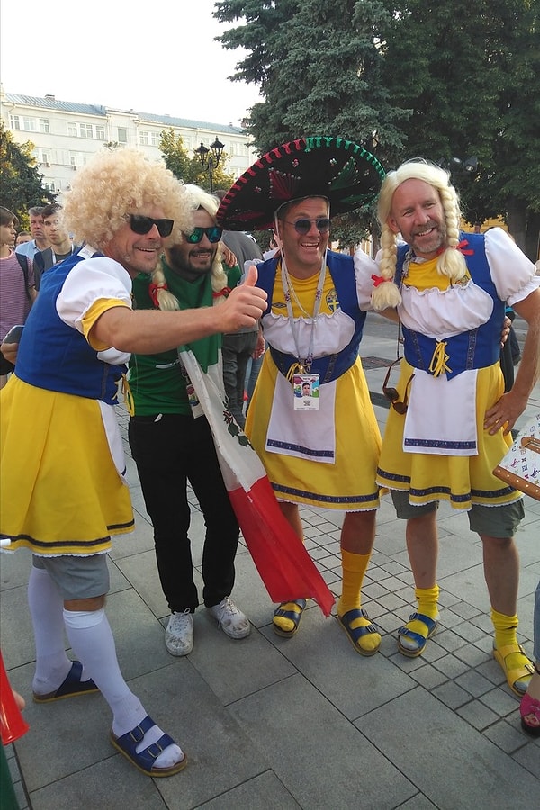 6. Суровые шведские фаны