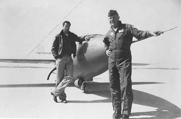 Zamanın ordu kuralları gereğince, görev yerinden uzaklaşan pilot bir daha oraya dönemezdi. Bundan dolayı Yeager, kariyerinin sona ermesi riski ile karşı karşıyaydı.