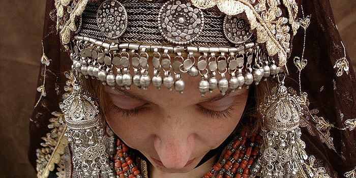 Самые красочные головные уборы народов мира