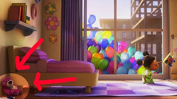 7. В мультике "Вверх" (2009) есть пасхалка на медведя Лотсо из третьей части "Истории игрушек" (2010).