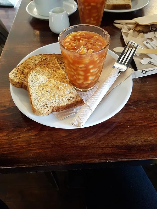 16. "И можно стаканчик фасоли?"