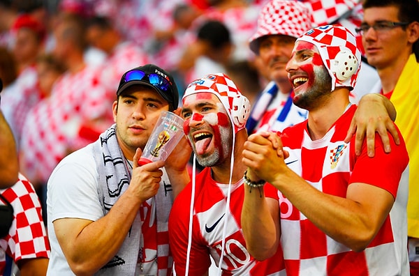 9. Благодаря такой поддержке Хорватия разгромила Нигерию со счётом 2:0. Так держать!