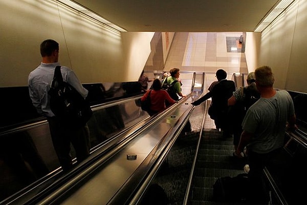 3. Эскалатор