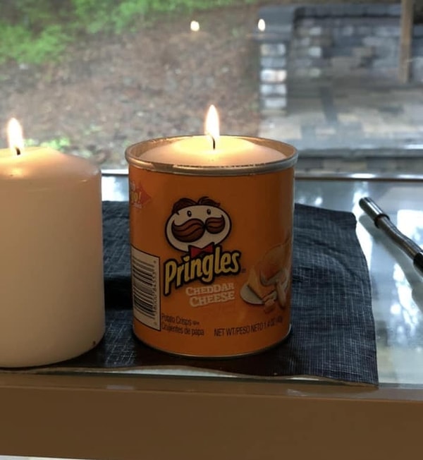 6. Anlatmaya gerek yok görüyorsunuz.Pringles'ten mumluk.