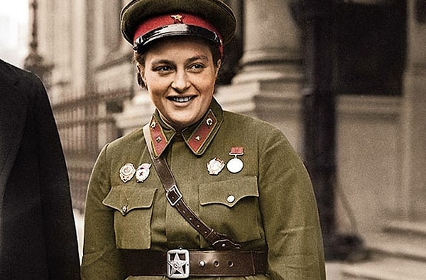 5. Людмила Павличенко