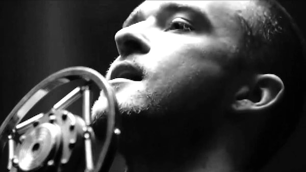 5. А что за звезда снялась в клипе Джастина Тимберлейка "What Goes Around Comes Around"?