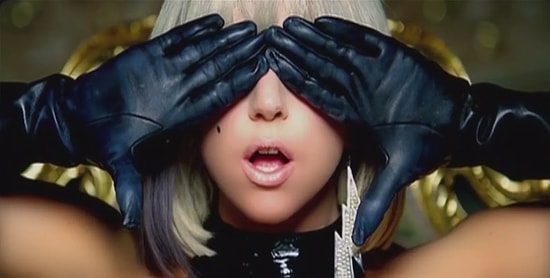 Тест для любителей музыки: какие популярные звезды снимались в этих видеоклипах?