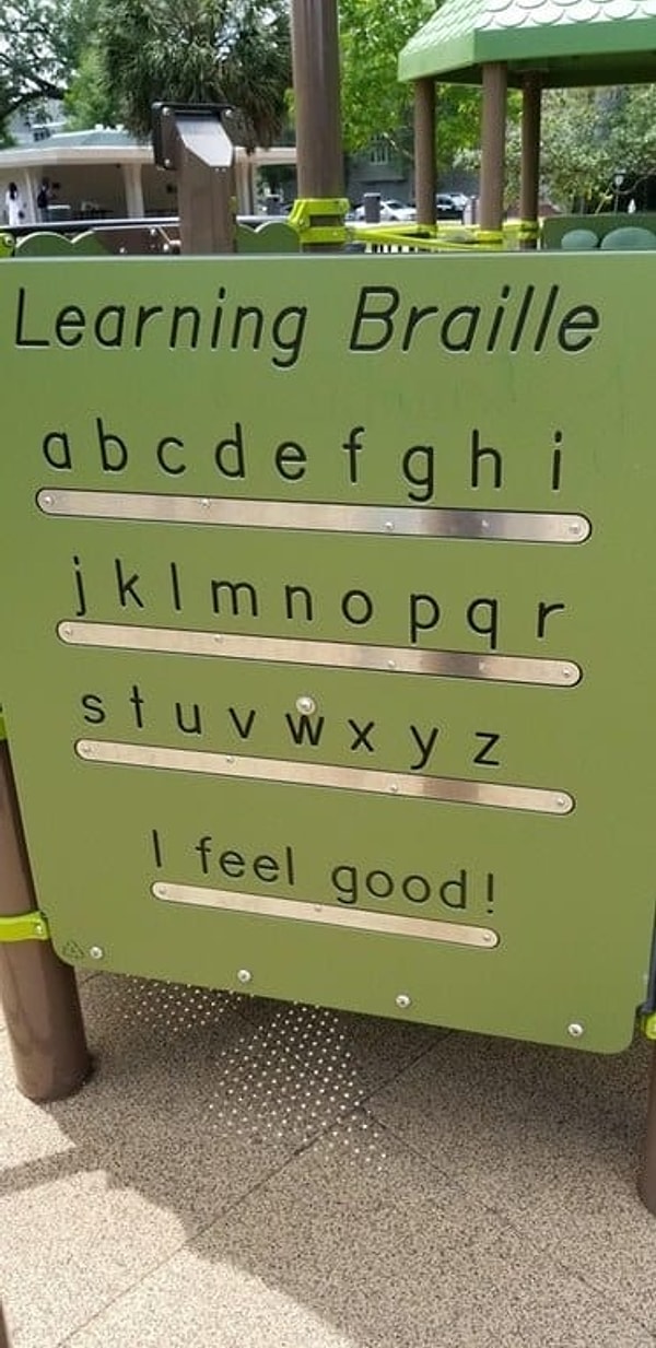 12. Этот парк предлагает ознакомиться со шрифтом Брайля.