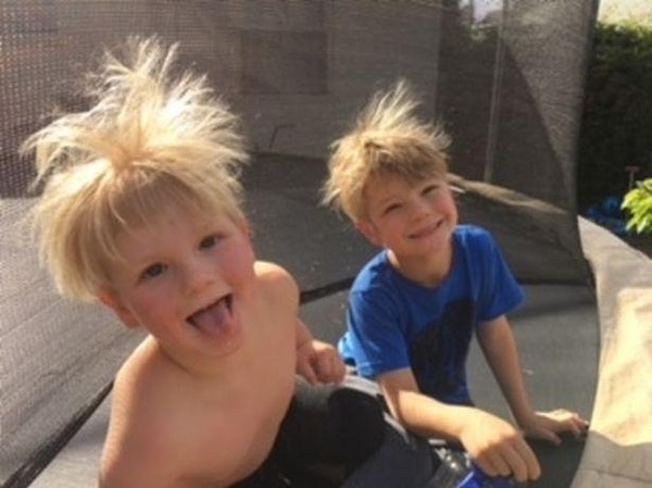 Ведь Чейз и Феникс страдают аутизмом.