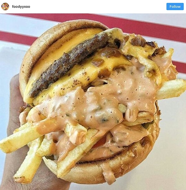 5. Бургер с картошкой фри 🍟