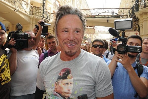 17. Микки Рурк