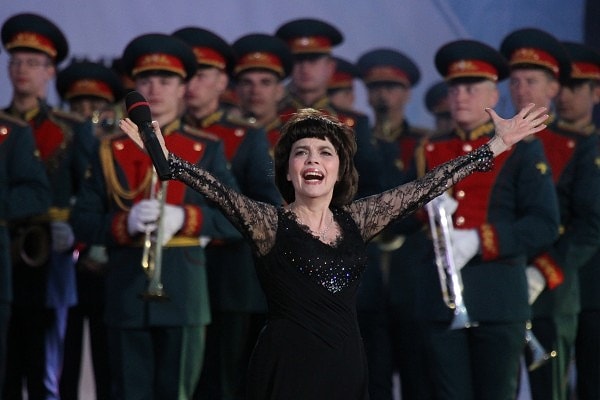 19. Мирей Матье