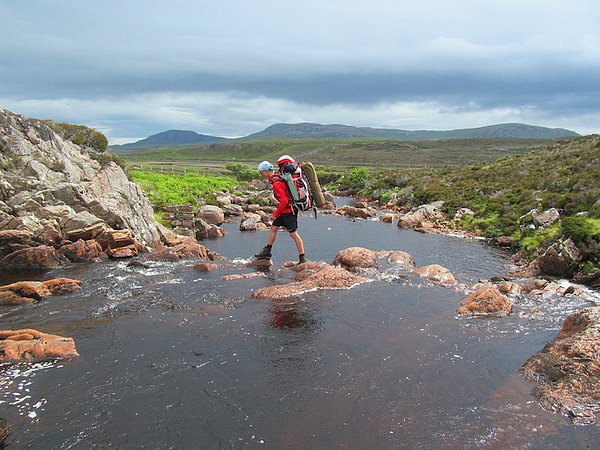 21. Cape Wrath, İskoçya'da zorlu bir yolculuğa çıkabilirsiniz.