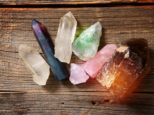 1. Какой камень нравится вам больше других?