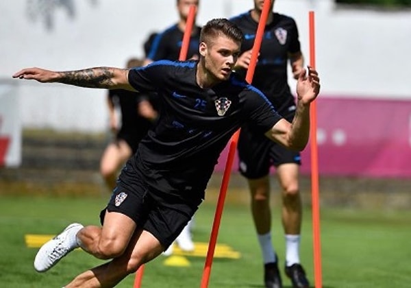 15. Дуже Чалета-Цар - 21 год, Хорватия.