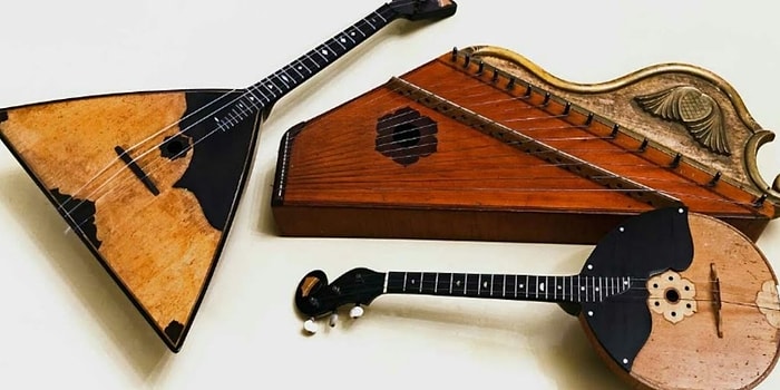 Сколько струн у балалайки, или Насколько хорошо вы знаете русские народные музыкальные инструменты?