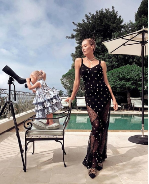 4. Приз за самую необычную кличку можно смело отдать Наталье Давыдовой. Свою дочку Милу она называет (вы не поверите) Писяндрой.