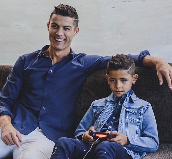 8. Когда твой отец - Роналду