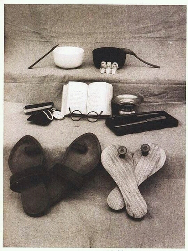 10. Все вещи, которые принадлежали Ганди.