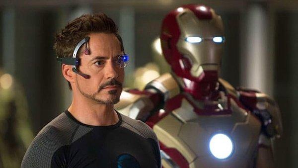 6. Robert Downey Jr. 'Iron Man 3'ün çekimlerini bileğindeki bir yaralanma yüzünden 6 hafta boyunca kaçırdı.