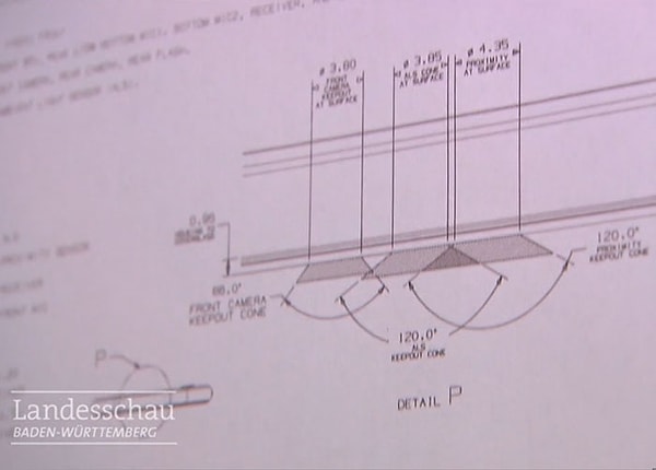 Сначала Филип создал активационный механизм, который с помощью сенсоров способен определить, что смартфон покинул руки-крюки зазевавшегося владельца и находится в свободном падении.