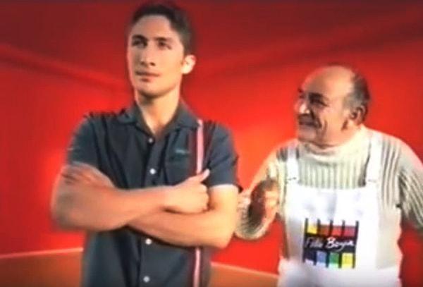 5. Sabri Sarıoğlu'nun unutulmaz boya reklamı. Bütün evi tek vuruşta boyuyordu...