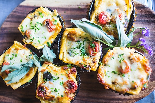 7. Не будем забывать о крошечных капкейках из лазаньи