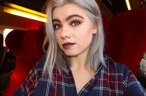 7. Давайте же полюбуемся этими прекрасными и смелыми красотками! 📸👀