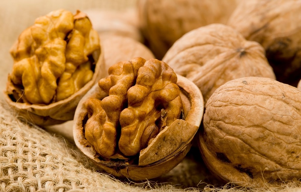 Zorluklar ve Kötülüklerle Karşılaşılabilir! Rüyada Ceviz Görmek Ne Anlama Gelir?