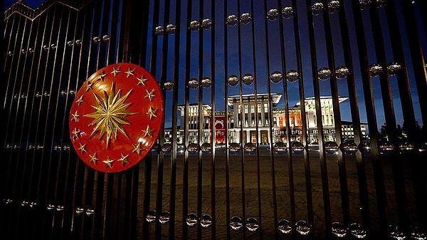 3. Cumhurbaşkanı’nın veto ettiği yasaların aynen kabulü için 301 oy gerekiyor. Bunun için ya AKP’nin katılımı ya da AKP dışındaki tüm partilerin birleşmesi gerekiyor.