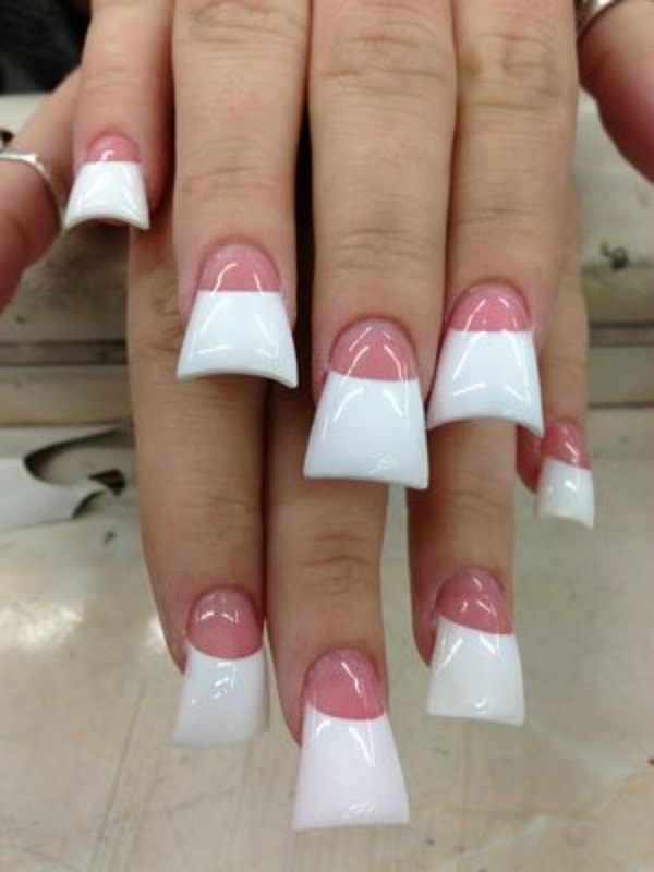 ПРОТИВ: "утиные" ногти