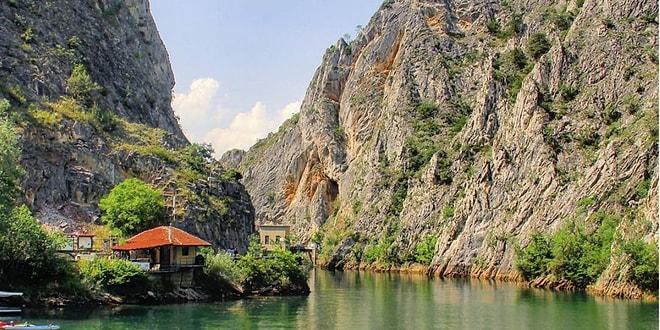 Vize Stresiyle Uğraşmadan Yeni Yerler Görmek İsteyenler İçin 13 Muhteşem Balkan Şehri