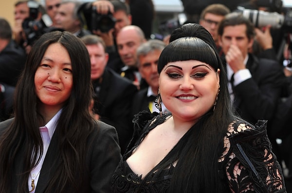 6. Кристин Огата и Бет Дитто