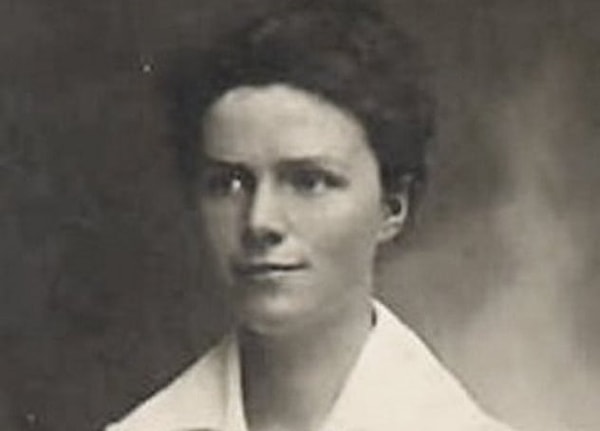 7. Мэри Коновер Лайнс