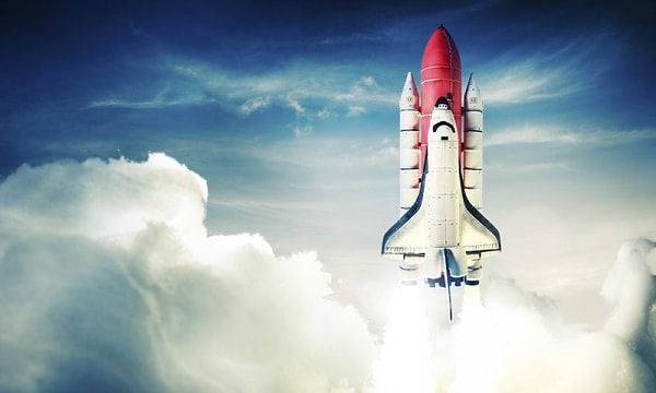 12. Какой из космических челноков НАСА взорвался через 73 секунды после взлета, вследствие чего погибли все астронавты на его борту?