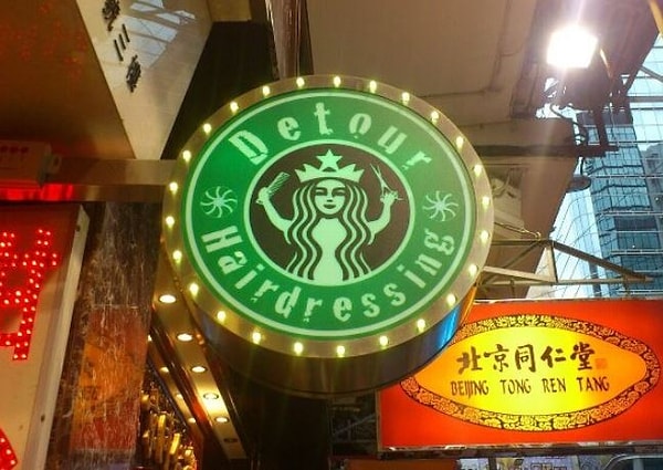 9. Ножницы и расческа как раз в тему!