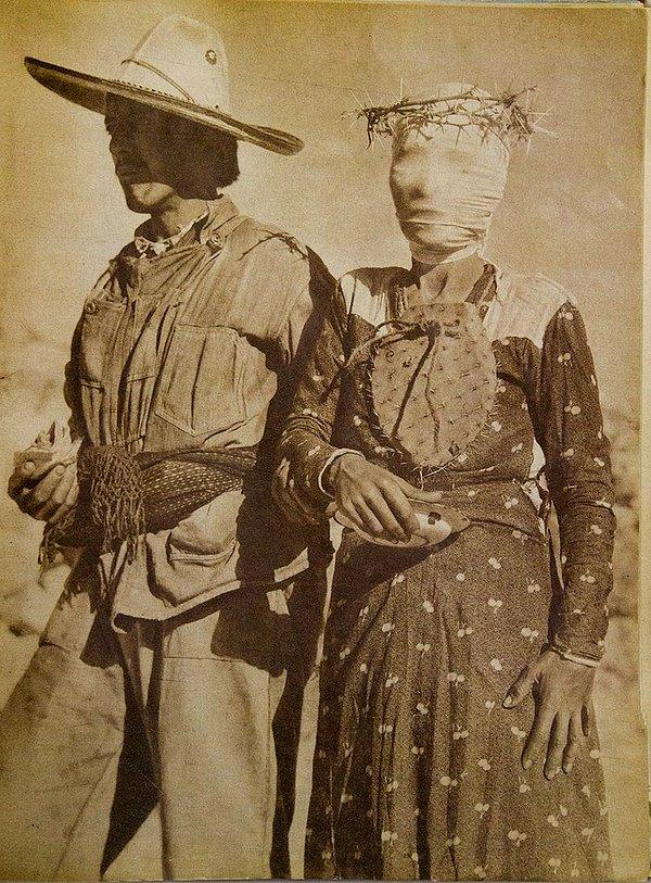 3. Pazarda bir çift- Meksika, 1940