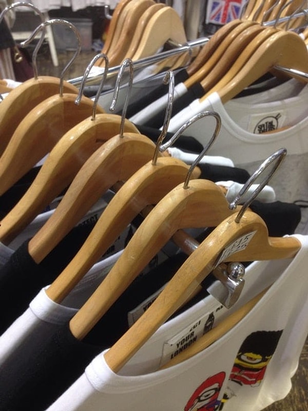 15. А может, они просто получают кайф от того, что так развешивают вещи? 🤔🤔