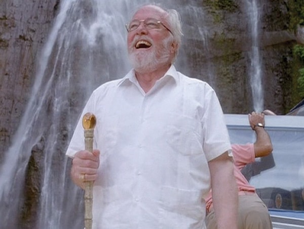 16. Что было первым объектом предпринимательской деятельности Джона Хэммонда?