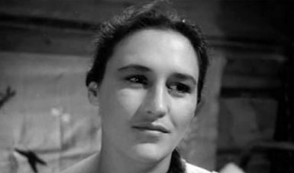 7. Нонна Мордюкова